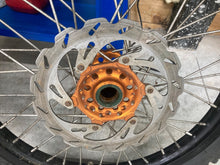 Load image into Gallery viewer, 2007 KTM 250XCF 250 350 450 EXC-F XC-F SXF Front Rear Wheel Hub Set 21/18
