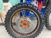 Load image into Gallery viewer, 2007 KTM 250XCF 250 350 450 EXC-F XC-F SXF Front Rear Wheel Hub Set 21/18
