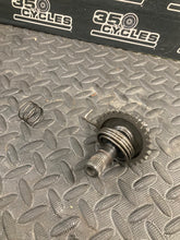 Load image into Gallery viewer, 2007-2016 Ktm 250 Exc-f Xcf Kick Starter Kicker Start Shaft Gear

