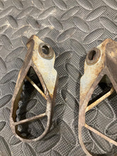 Load image into Gallery viewer, 2007 KTM 250 XCF-W foot Pegs Left And Right
