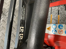 Load image into Gallery viewer, Homelite Chainsaw 42cc Needs Carb Work!
