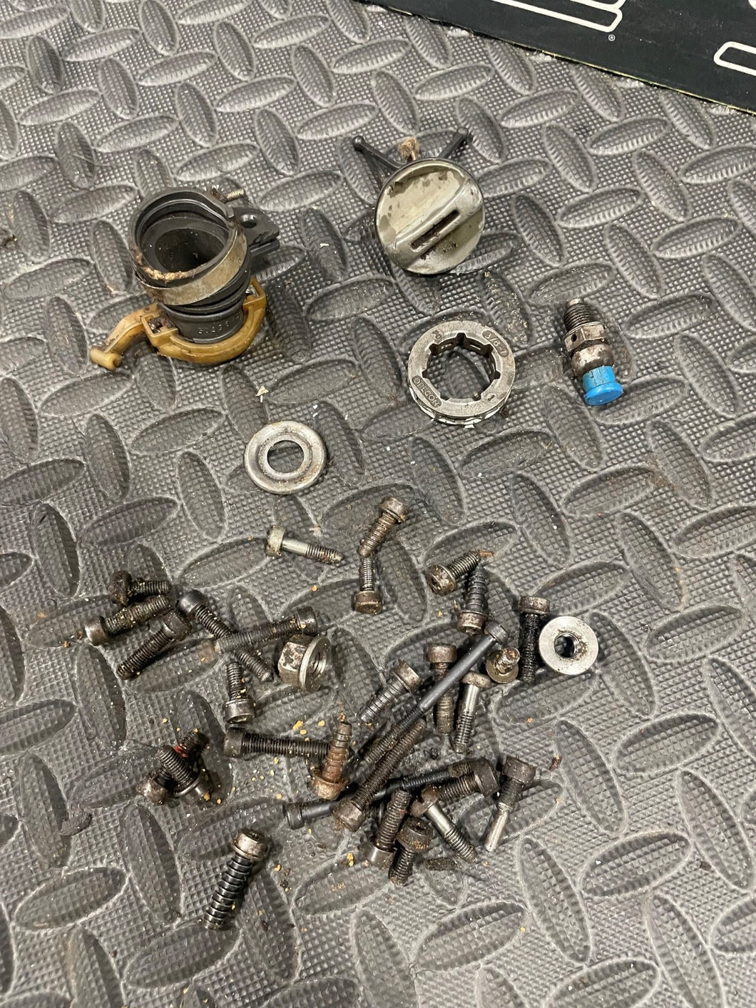 OEM Genuine Husqvarna misc bolts hardware clutch gear decompression lever intake