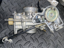 Load image into Gallery viewer, USED OEM 2003 03 2004 04 YAMAHA YZ450F KEIHIN STOCK CARB CARBURETOR ASSY
