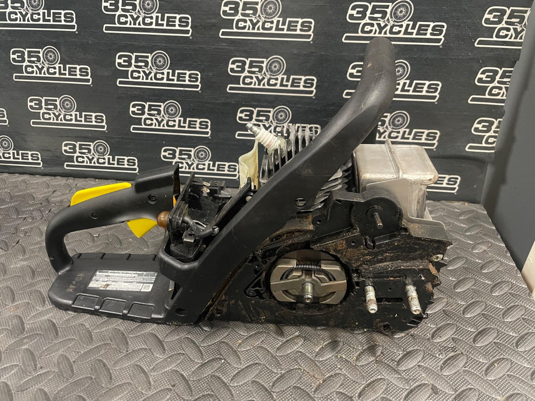 Homelite Chainsaw 42cc FOR PARTS LOW COMP UT1054