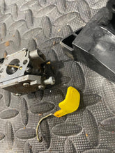 Load image into Gallery viewer, Carb Carburetor air box  For Homelite 42cc   Chainsaw  UT-1054
