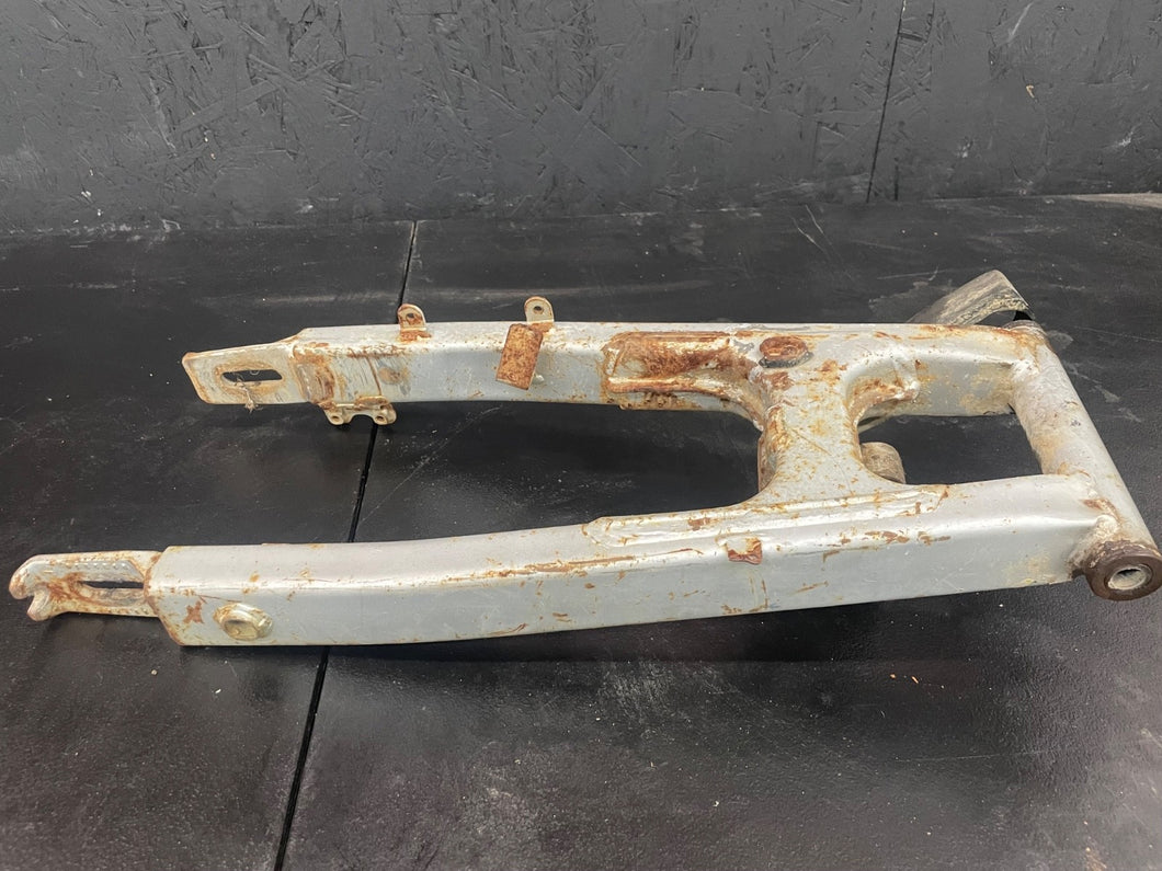 2001 HONDA XR 100 SWING ARM SUSPENSION OF 97 XR100 89 - 01