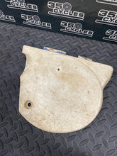 Load image into Gallery viewer, Yamaha XT500 White Right Hand Side Cover 4-047
