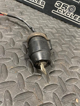 Load image into Gallery viewer, 1980 Yamaha XT500 XT 500 Ignition Key Lock Set
