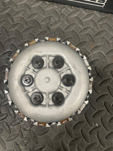 Load image into Gallery viewer, OEM 1980 YAMAHA TT500 CLUTCH BASKET INNER HUB BOSS PRESSURE PLATE DISCS KIT
