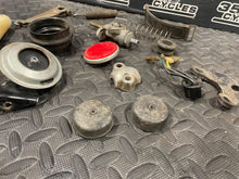 Load image into Gallery viewer, for Yamaha XT500 1976-1979 1980-1989 misc parts reflector twist throttle petcock
